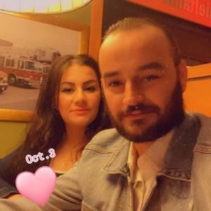 Meet your Posher, Nada